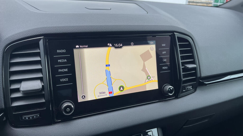 OB199V00761_25.webp_KAROQ SportLine 1.5 TSI 110 kW automat