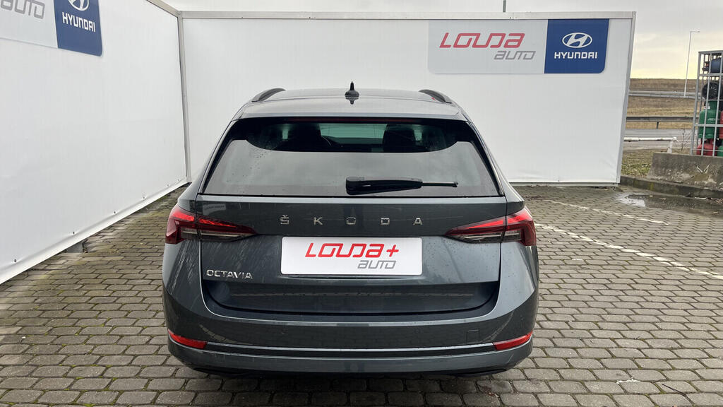 OB199V00763_17.webp_OCTAVIA Ambition Plus 2.0 TDI 85 kW automat, DPH