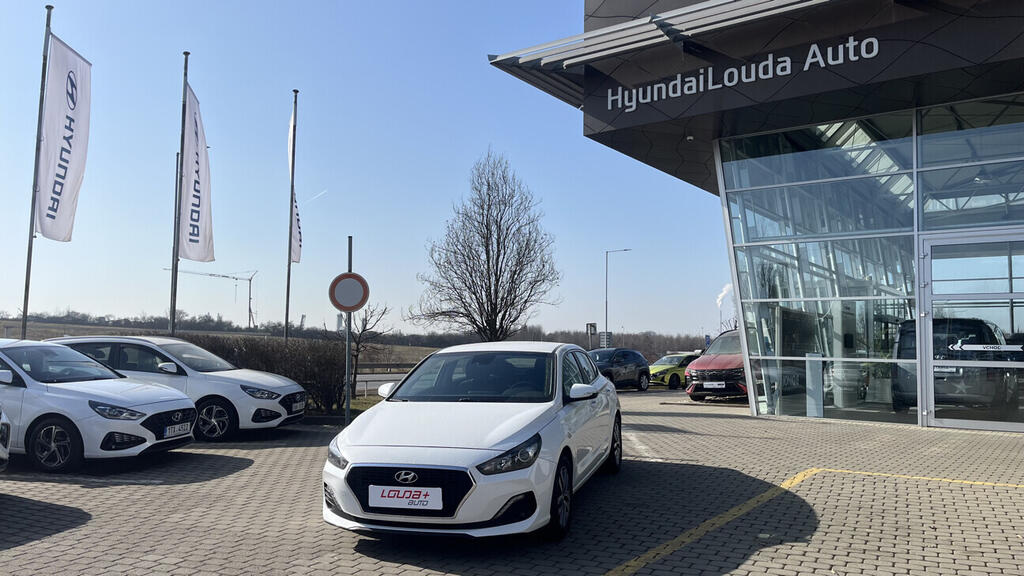 OB199V00768_10.webp_I30 Comfort 1.0 T-GDi 88 kW manuál