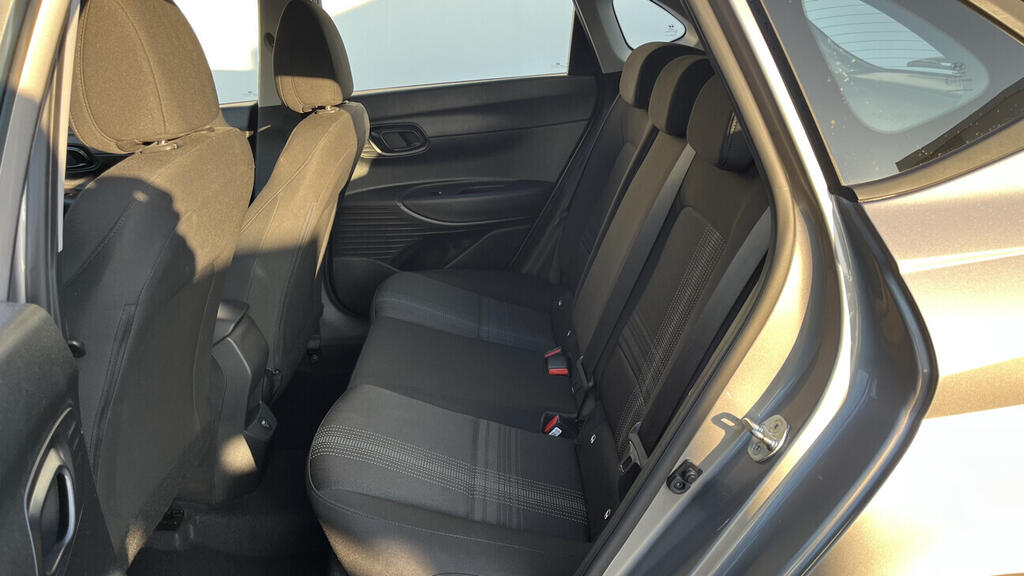 OB199V00771_27.webp_I20 Comfort Club 1.2  62 kW manuál