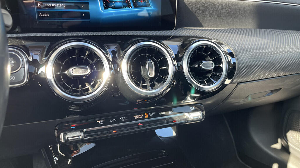 OB199V00773_29.webp_CLA  1.5 . 85 kW automat