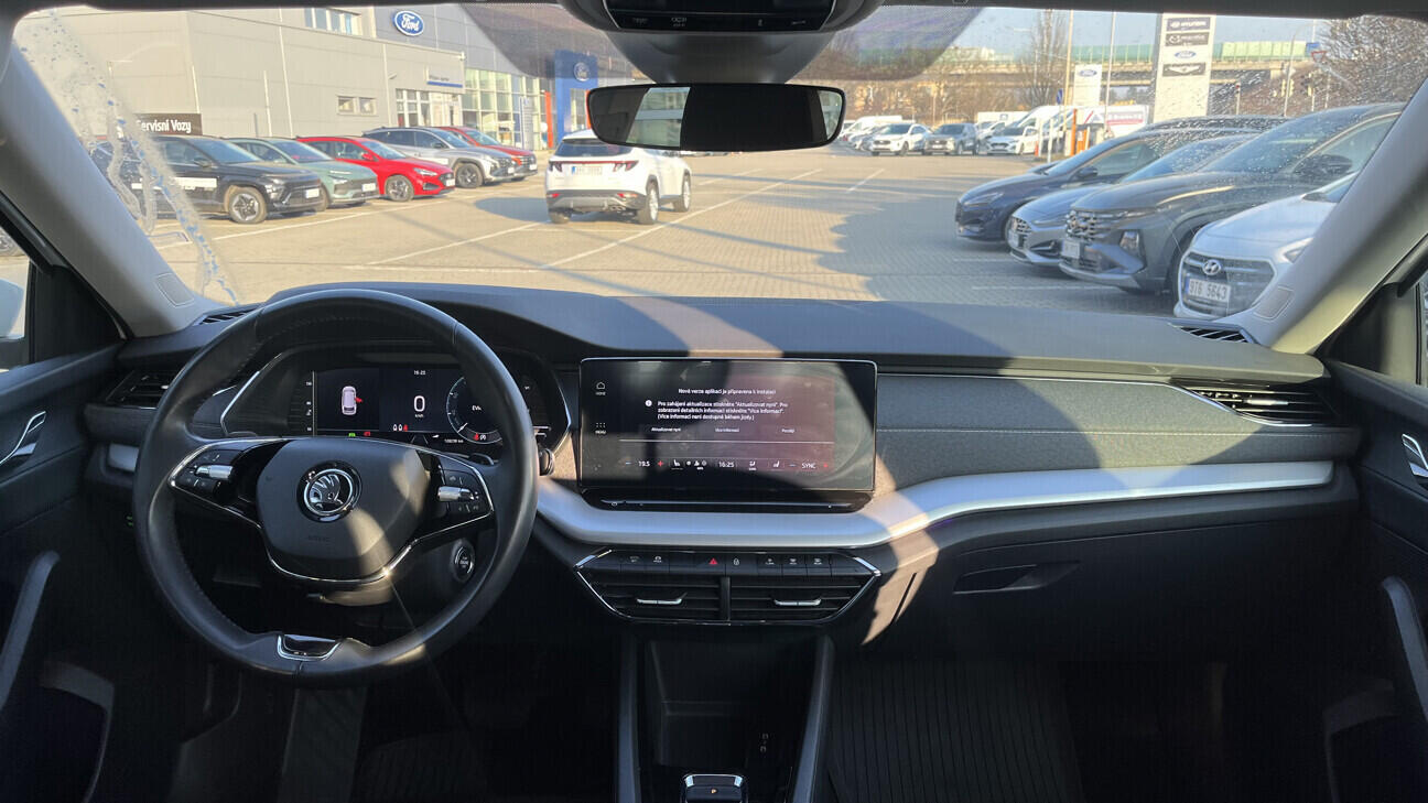 OB199V00775_13.webp_OCTAVIA Style 1.5 e-TEC 110 kW automat, DPH