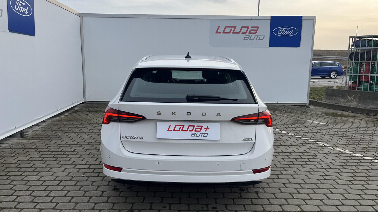 OB199V00775_17.webp_OCTAVIA Style 1.5 e-TEC 110 kW automat, DPH