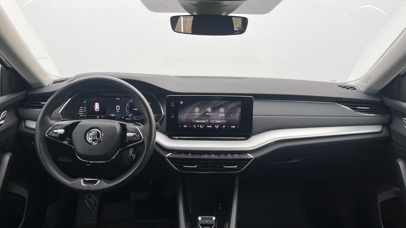 OB199V00775_18.webp_OCTAVIA Style 1.5 e-TEC 110 kW automat, DPH