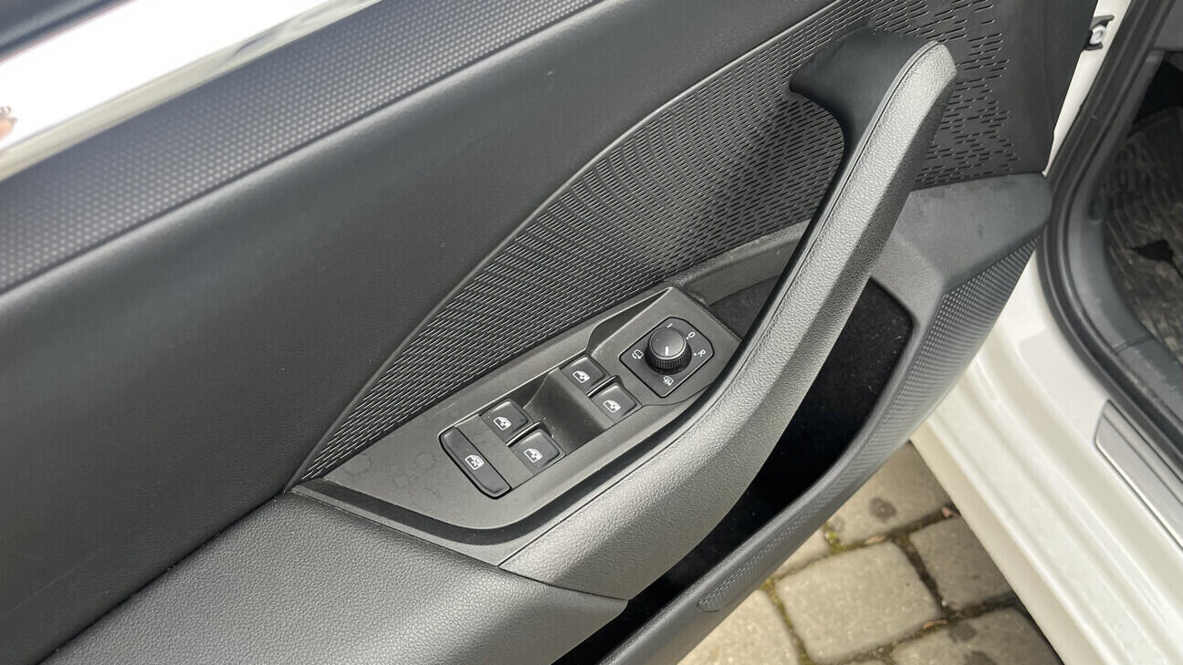 OB199V00775_21.webp_OCTAVIA Style 1.5 e-TEC 110 kW automat, DPH