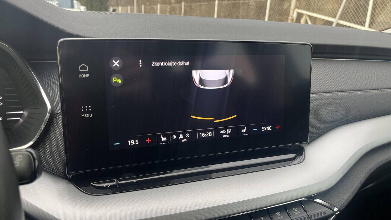 OB199V00775_28.webp_OCTAVIA Style 1.5 e-TEC 110 kW automat, DPH