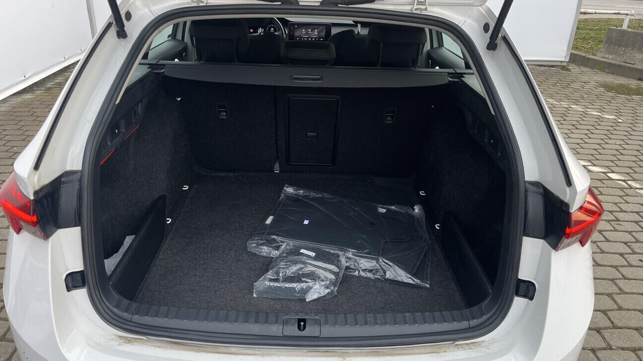 OB199V00775_31.webp_OCTAVIA Style 1.5 e-TEC 110 kW automat, DPH