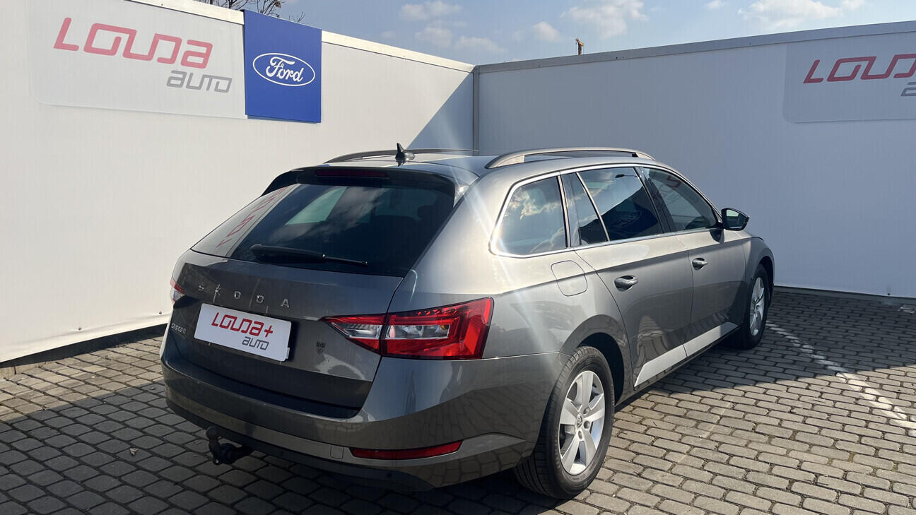 OB199V00784_11.webp_SUPERB Ambition 2.0 2.0 TDI 110 kW automat