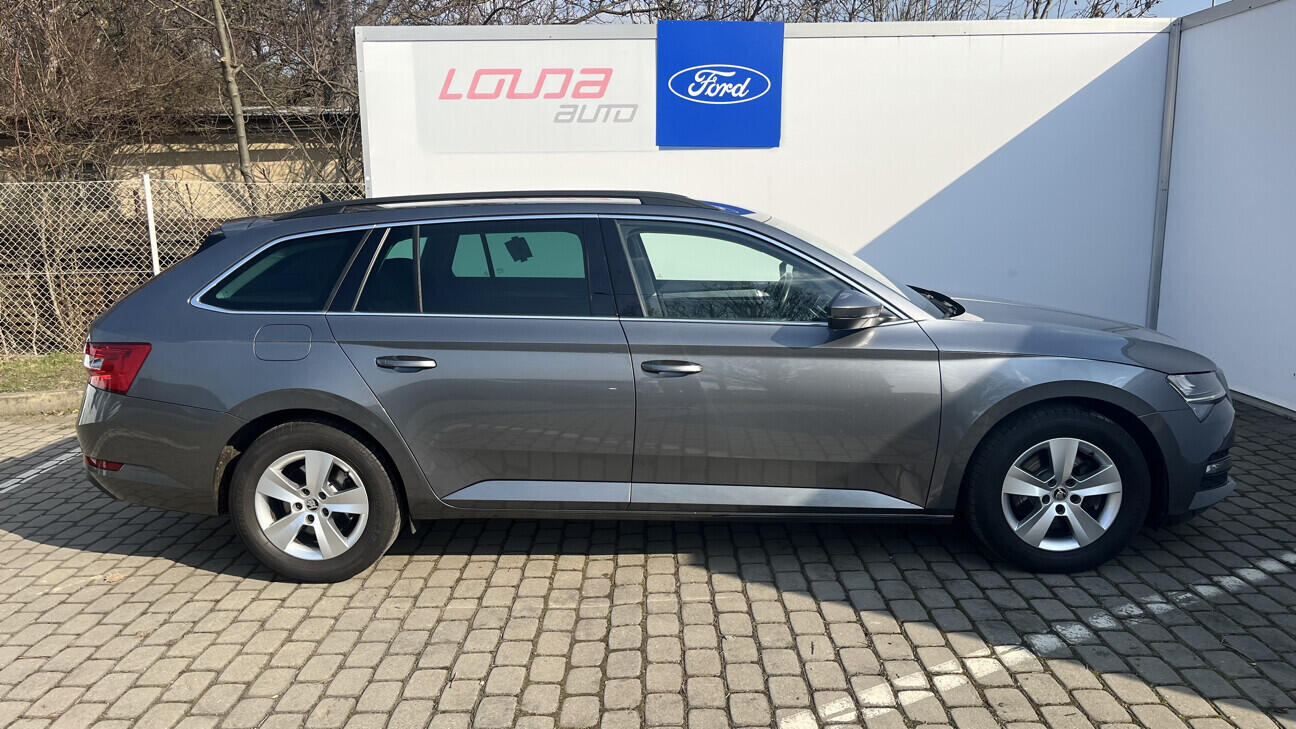 OB199V00784_16.webp_SUPERB Ambition 2.0 2.0 TDI 110 kW automat