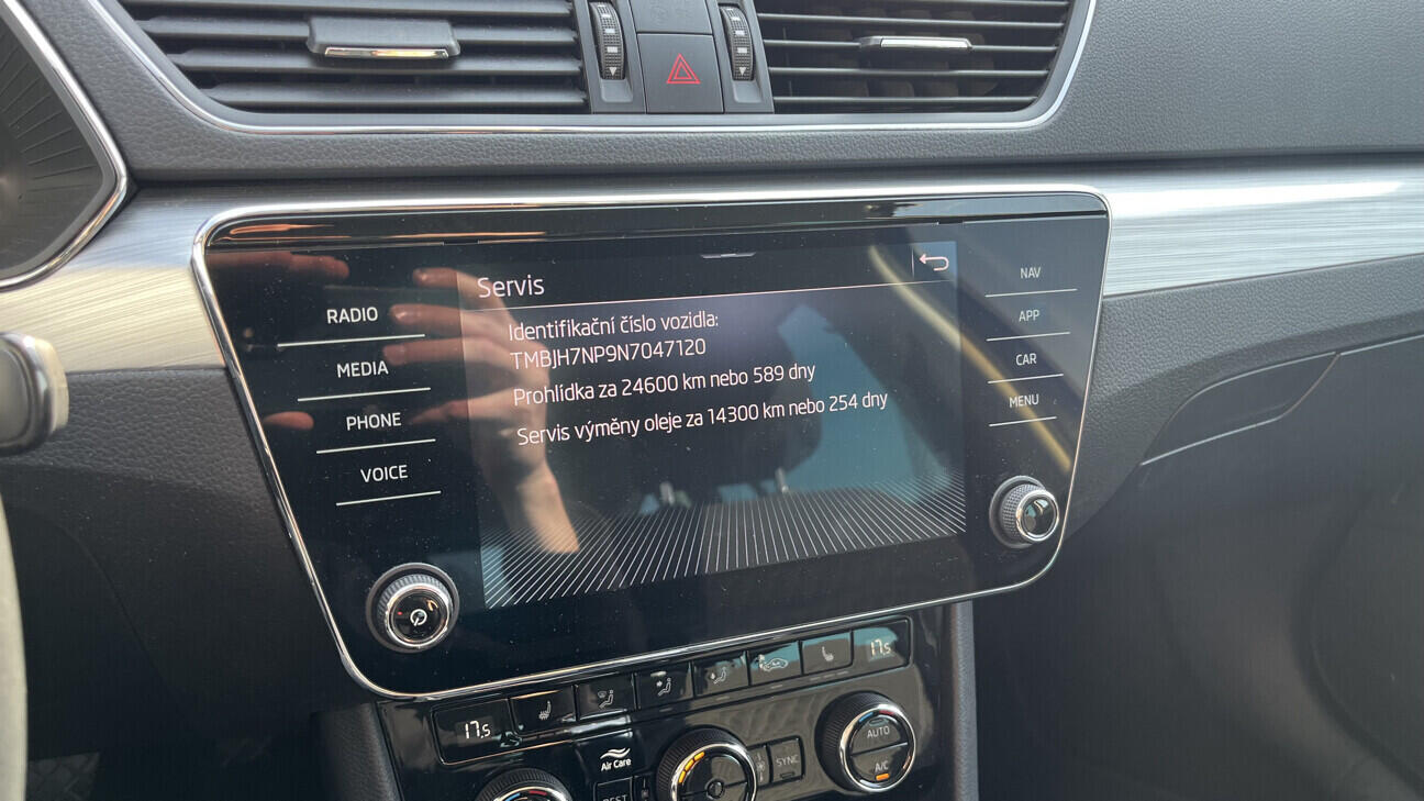 OB199V00784_26.webp_SUPERB Ambition 2.0 2.0 TDI 110 kW automat