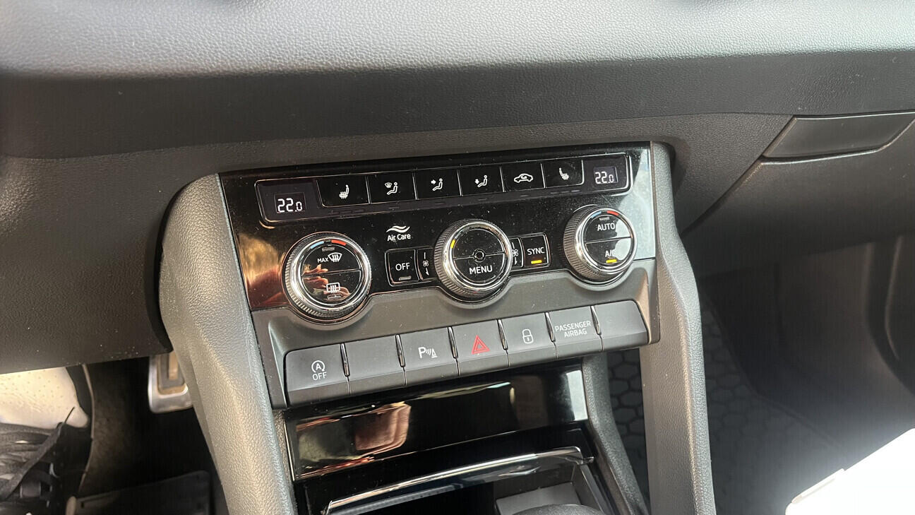 OB199V00788_28.webp_KAROQ SportLine 1.5 TSI 110 kW automat