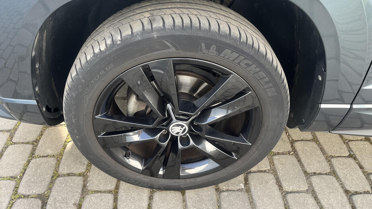 OB199V00788_30.webp_KAROQ SportLine 1.5 TSI 110 kW automat