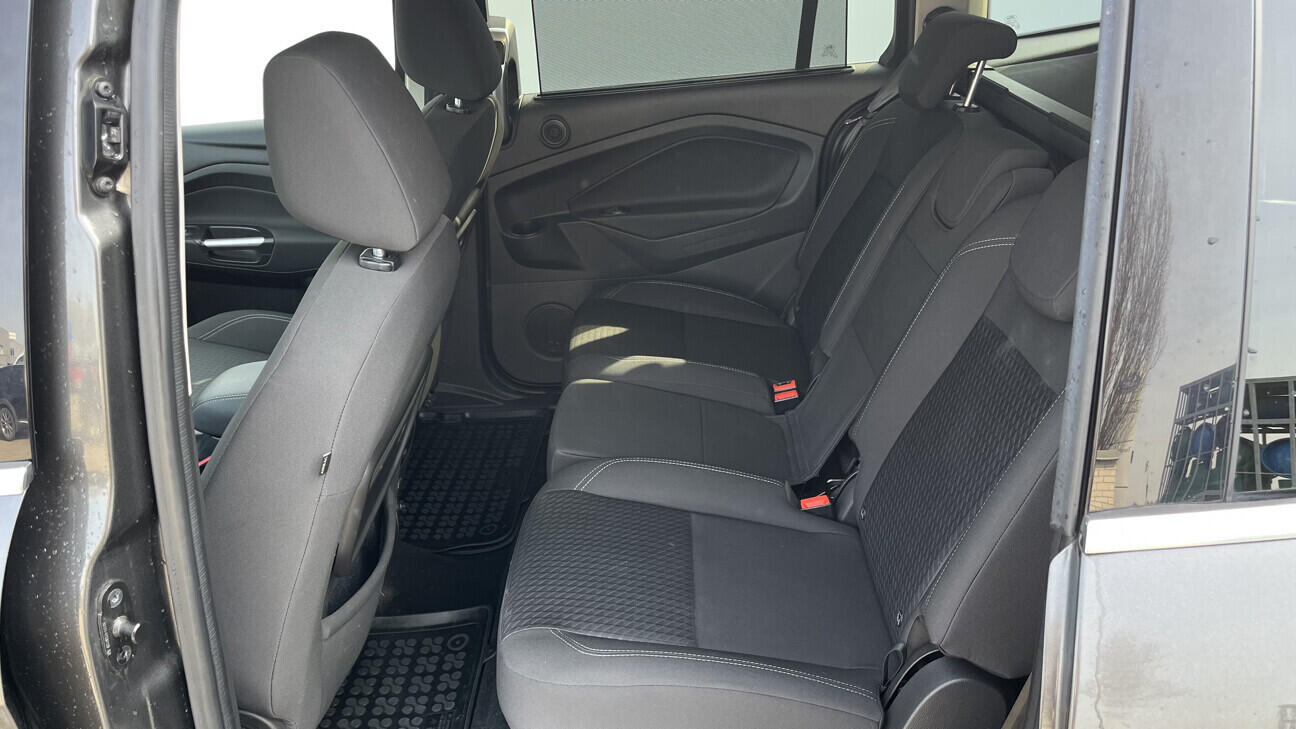 OB199V00789_28.webp_GRAND C-MAX  1.5  110 kW manuál