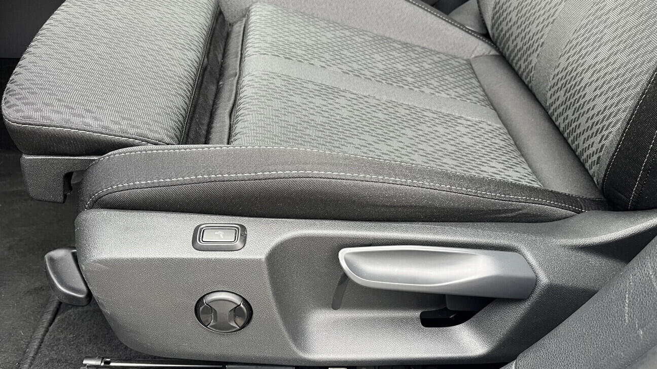 OB199V00794_21.webp_OCTAVIA Style Plus 2.0 TDI 110 kW manuál, DPH