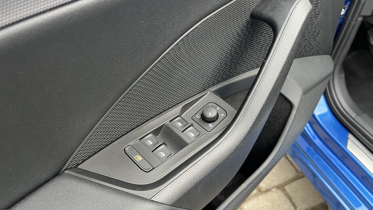 OB199V00794_22.webp_OCTAVIA Style Plus 2.0 TDI 110 kW manuál, DPH