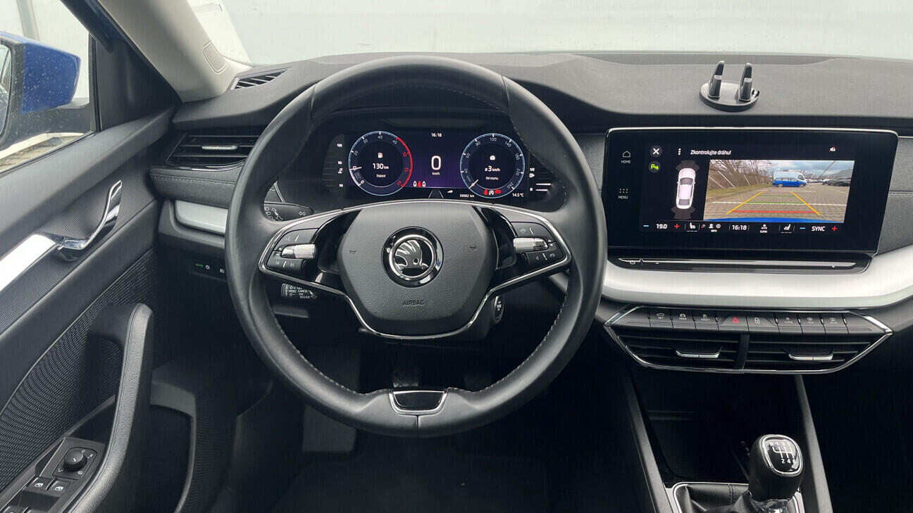 OB199V00794_24.webp_OCTAVIA Style Plus 2.0 TDI 110 kW manuál, DPH