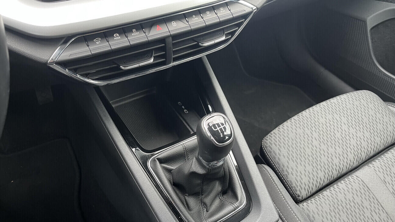 OB199V00794_31.webp_OCTAVIA Style Plus 2.0 TDI 110 kW manuál, DPH