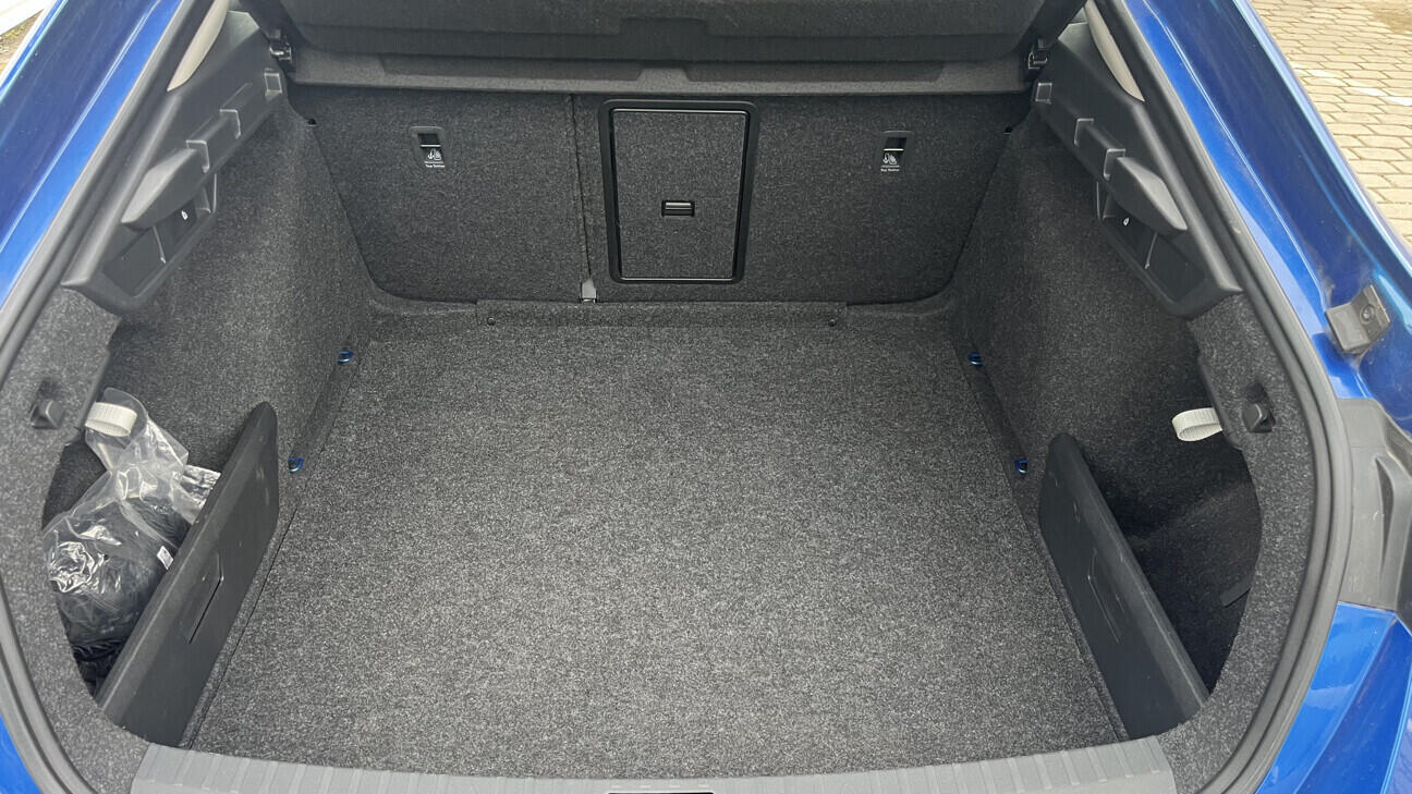 OB199V00794_33.webp_OCTAVIA Style Plus 2.0 TDI 110 kW manuál, DPH