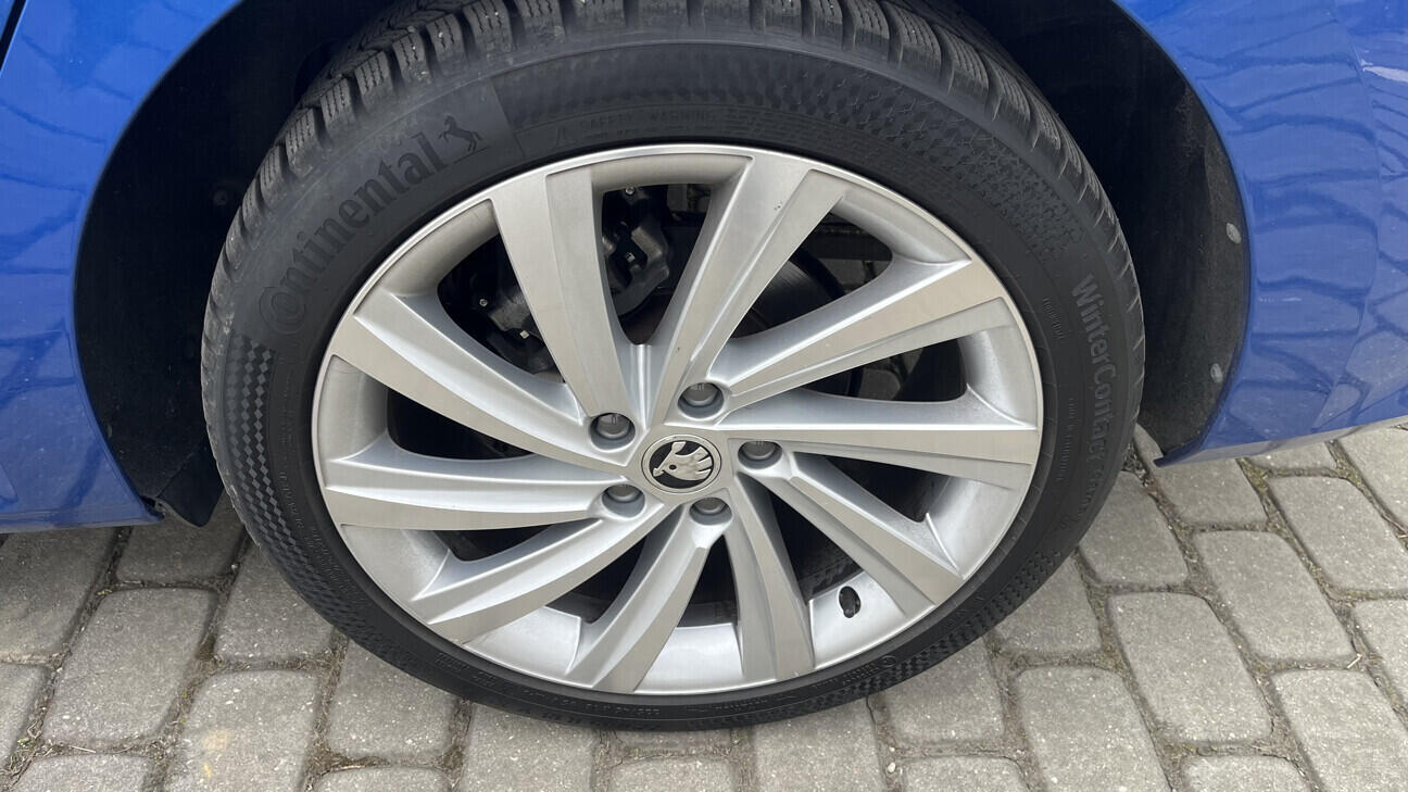 OB199V00794_35.webp_OCTAVIA Style Plus 2.0 TDI 110 kW manuál, DPH