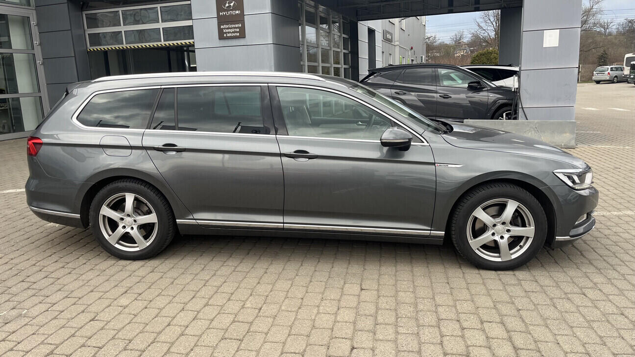 OB199V00796_12.webp_PASSAT  2.0 TDI 140 kW automat, DPH