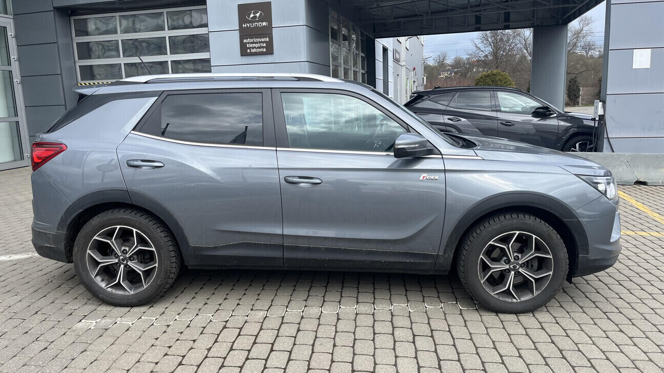 OB199V00797_12.webp_KORANDO  1.5 TGDi 120 kW automat