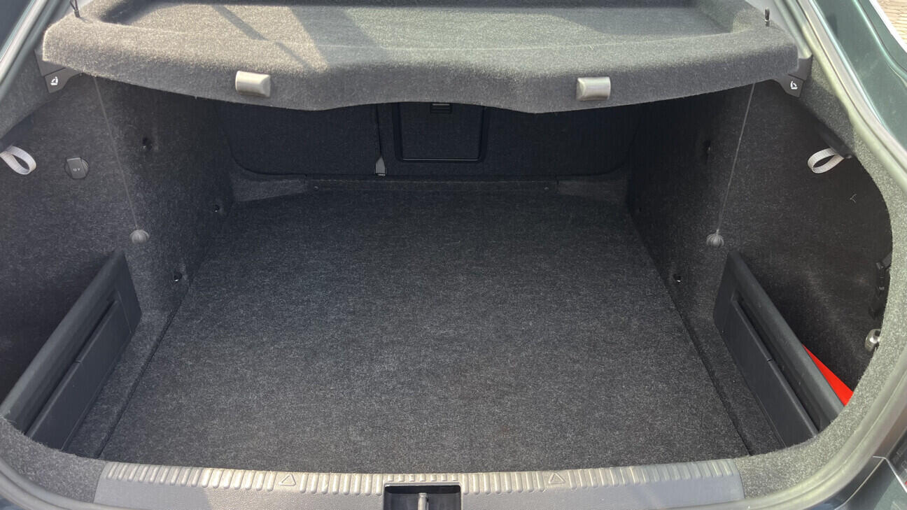 OB199V00798_31.webp_OCTAVIA  1.6 TDI 85 kW automat, DPH