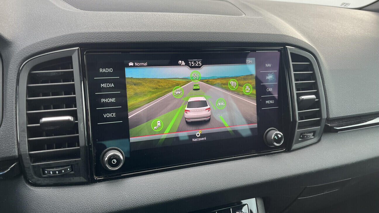 OB199V00800_24.webp_KAROQ SportLine 1.5 TSI 110 kW automat