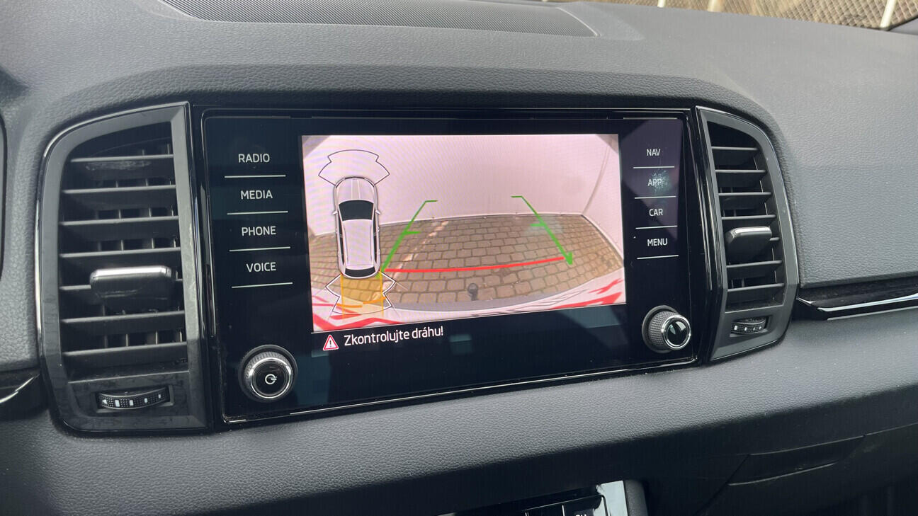 OB199V00800_27.webp_KAROQ SportLine 1.5 TSI 110 kW automat