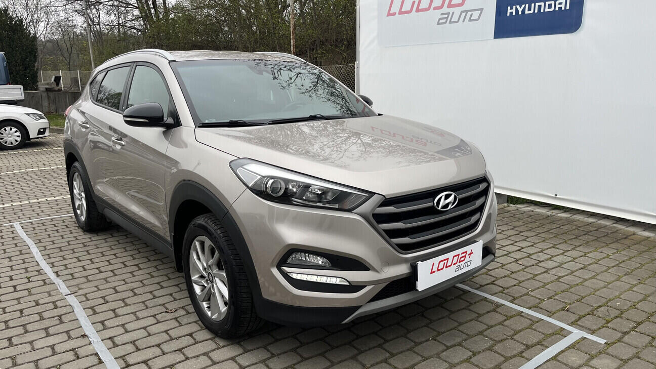 OB199V00808_14.webp_TUCSON Go 1.7  _ kW manuál