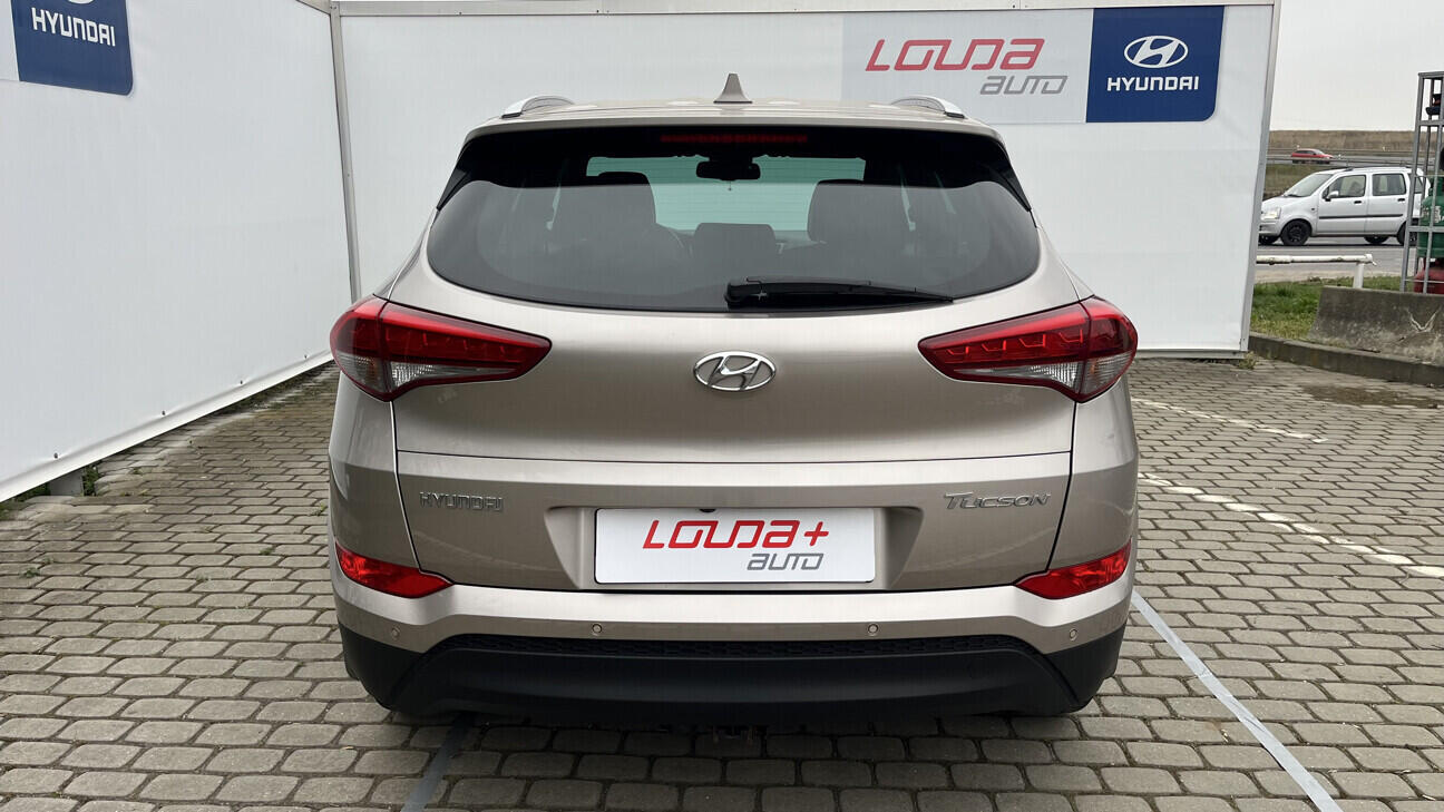 OB199V00808_17.webp_TUCSON Go 1.7  _ kW manuál