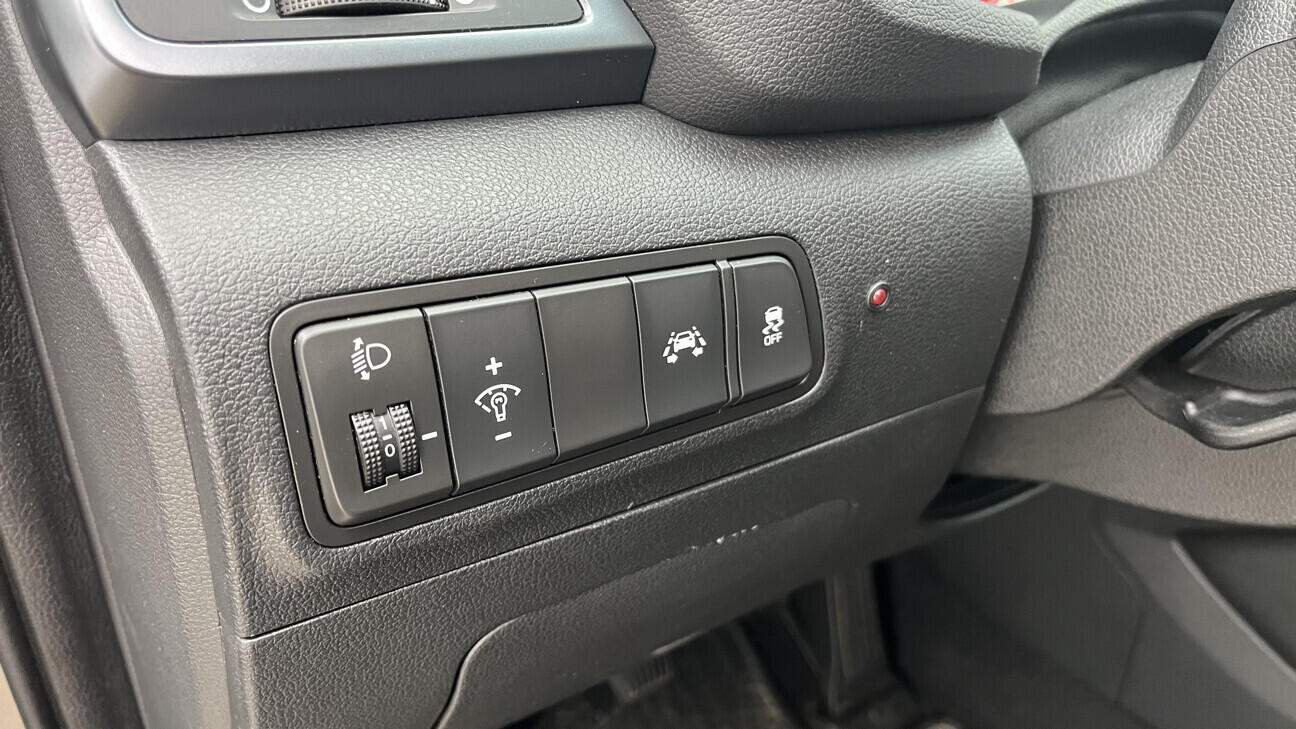 OB199V00808_22.webp_TUCSON Go 1.7  _ kW manuál