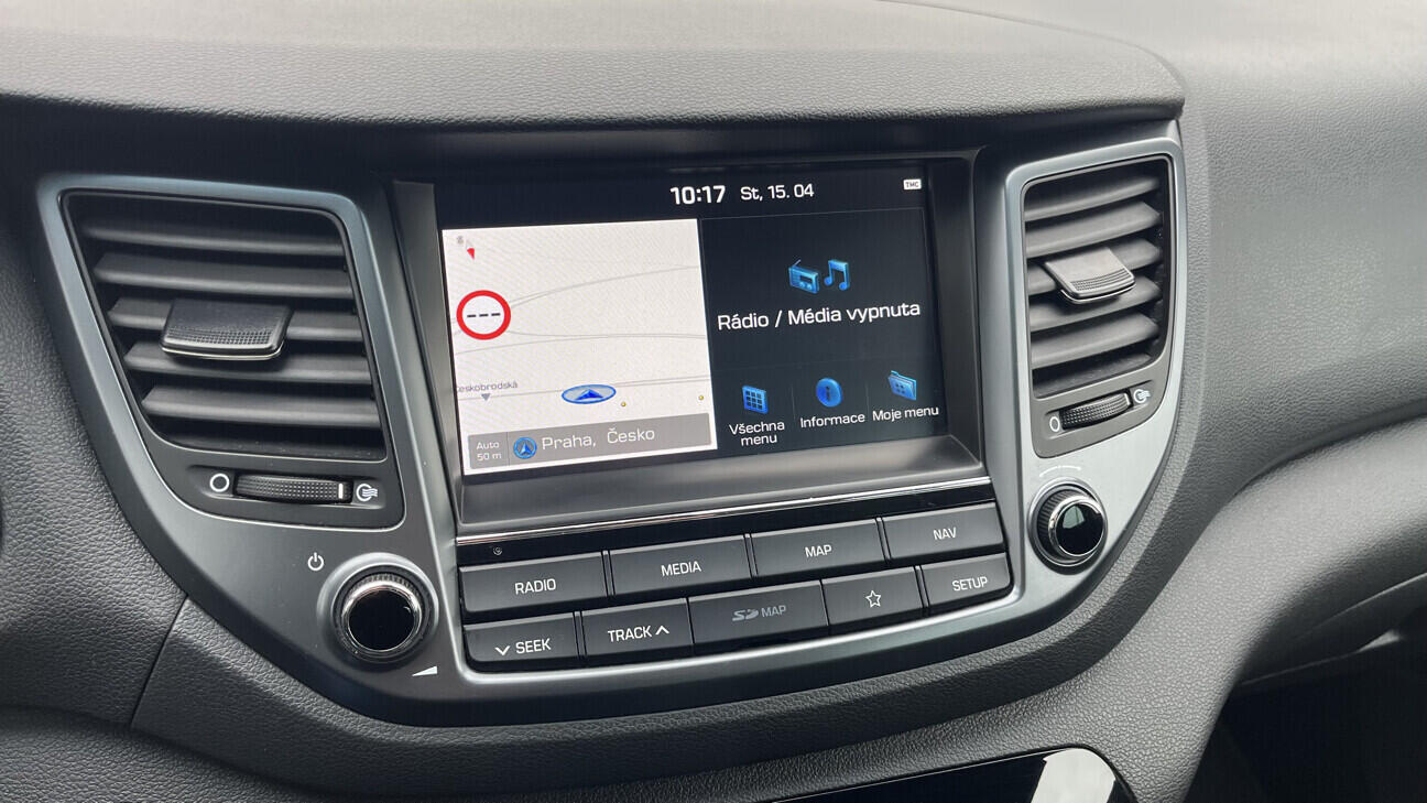 OB199V00808_24.webp_TUCSON Go 1.7  _ kW manuál