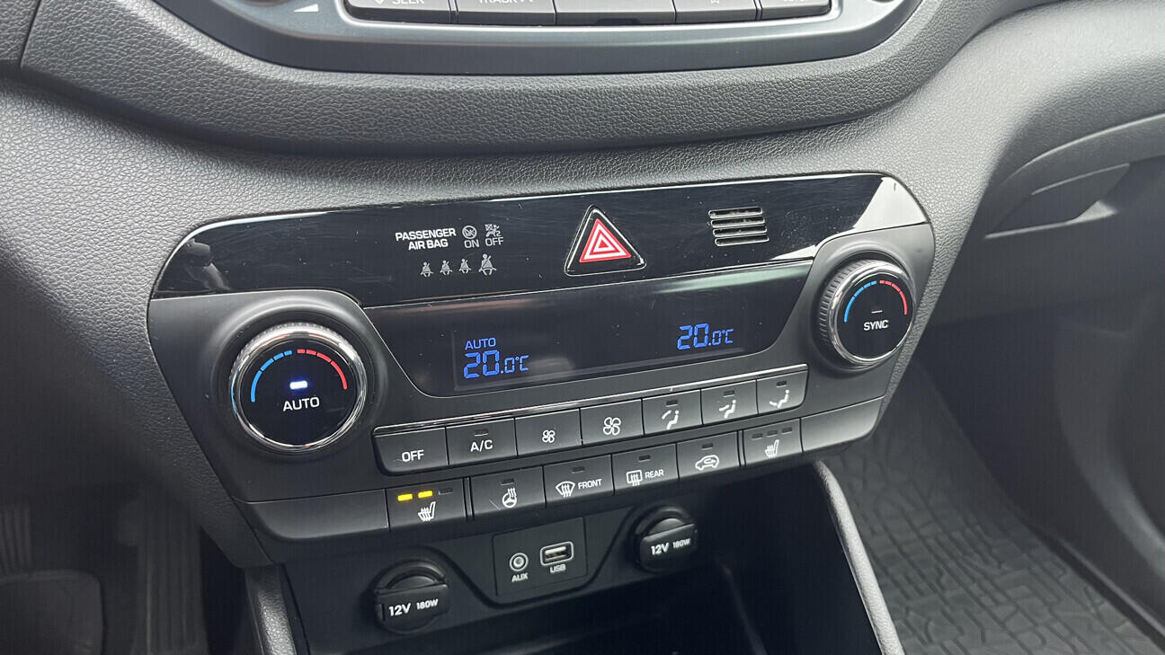 OB199V00808_28.webp_TUCSON Go 1.7  _ kW manuál