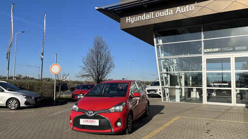 YARIS  1.0 . 51 kW manuál