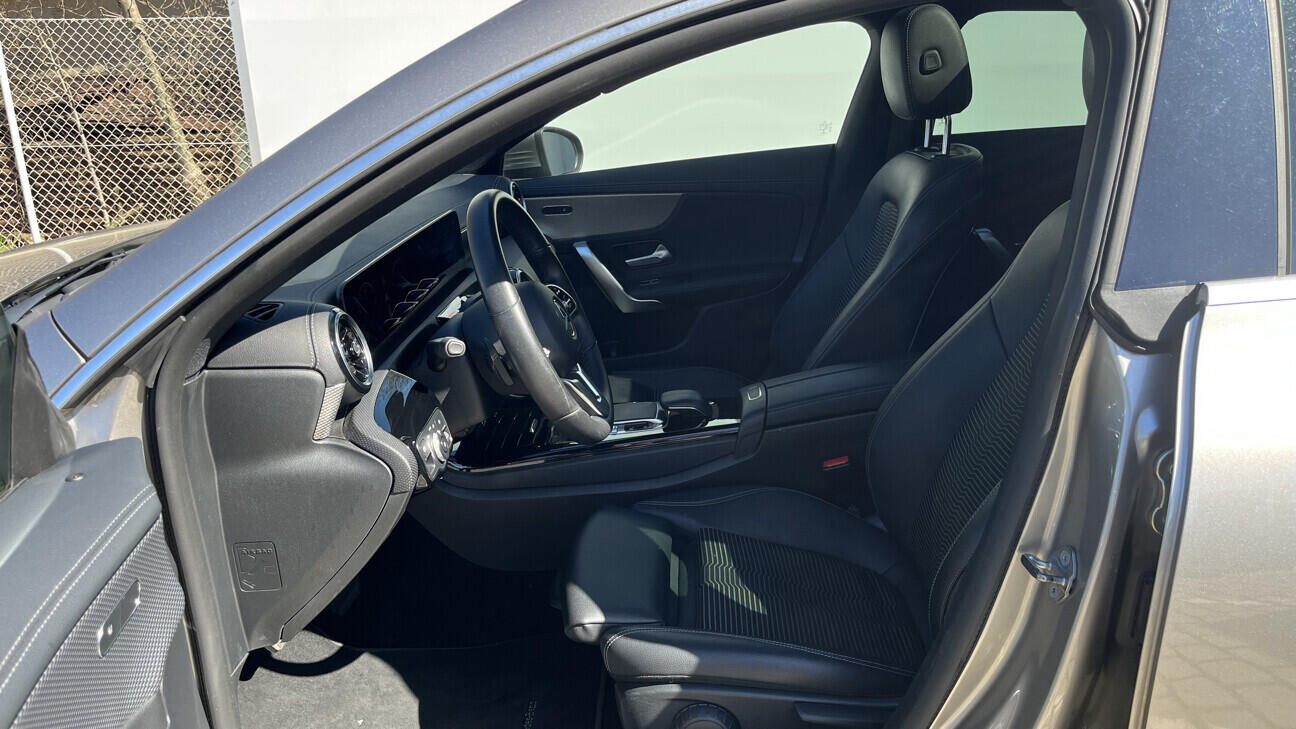 OB199V00815_20.webp_CLA  1.3 . 120 kW automat