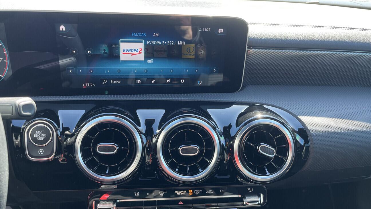 OB199V00815_23.webp_CLA  1.3 . 120 kW automat