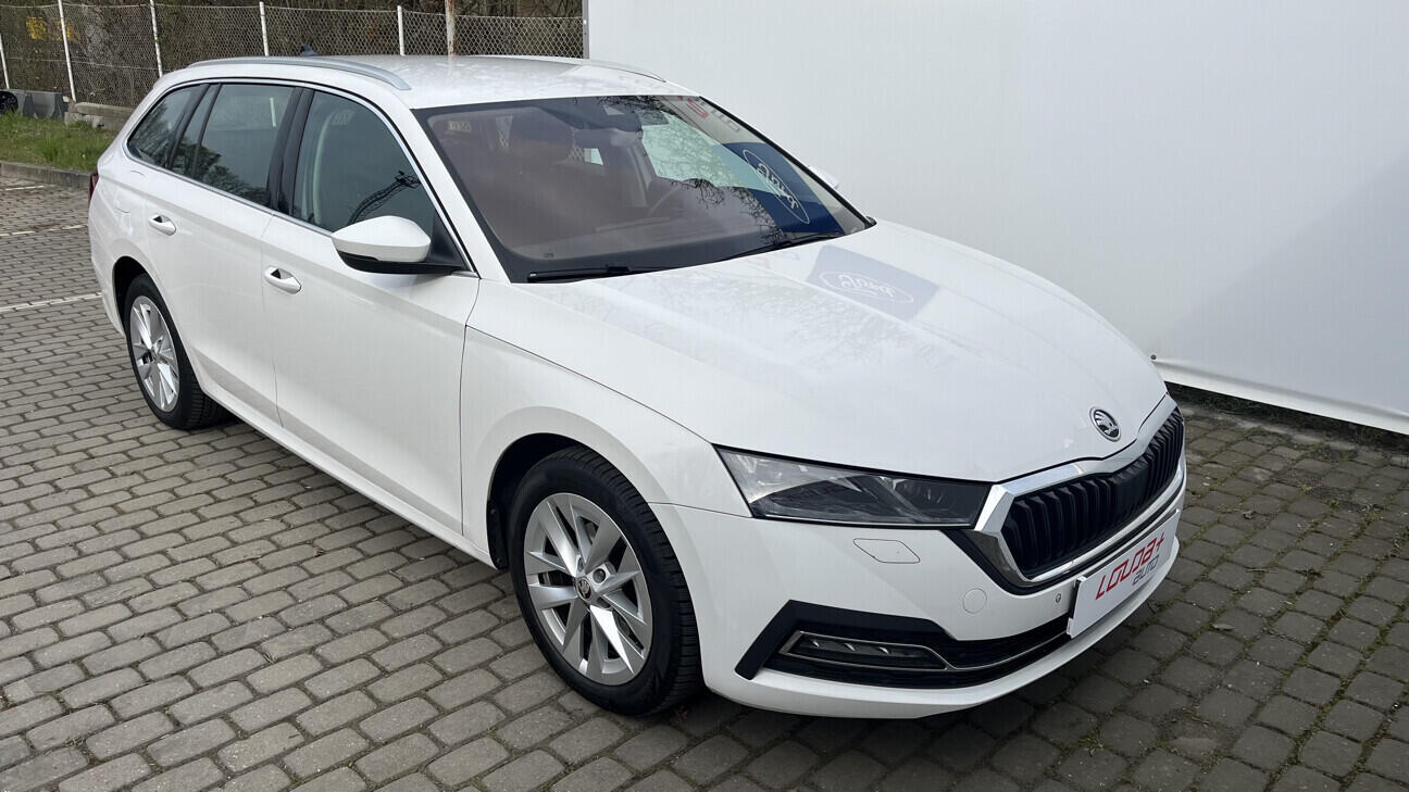 OB199V00816_14.webp_OCTAVIA Style Plus 2.0 TDI 110 kW manuál, DPH