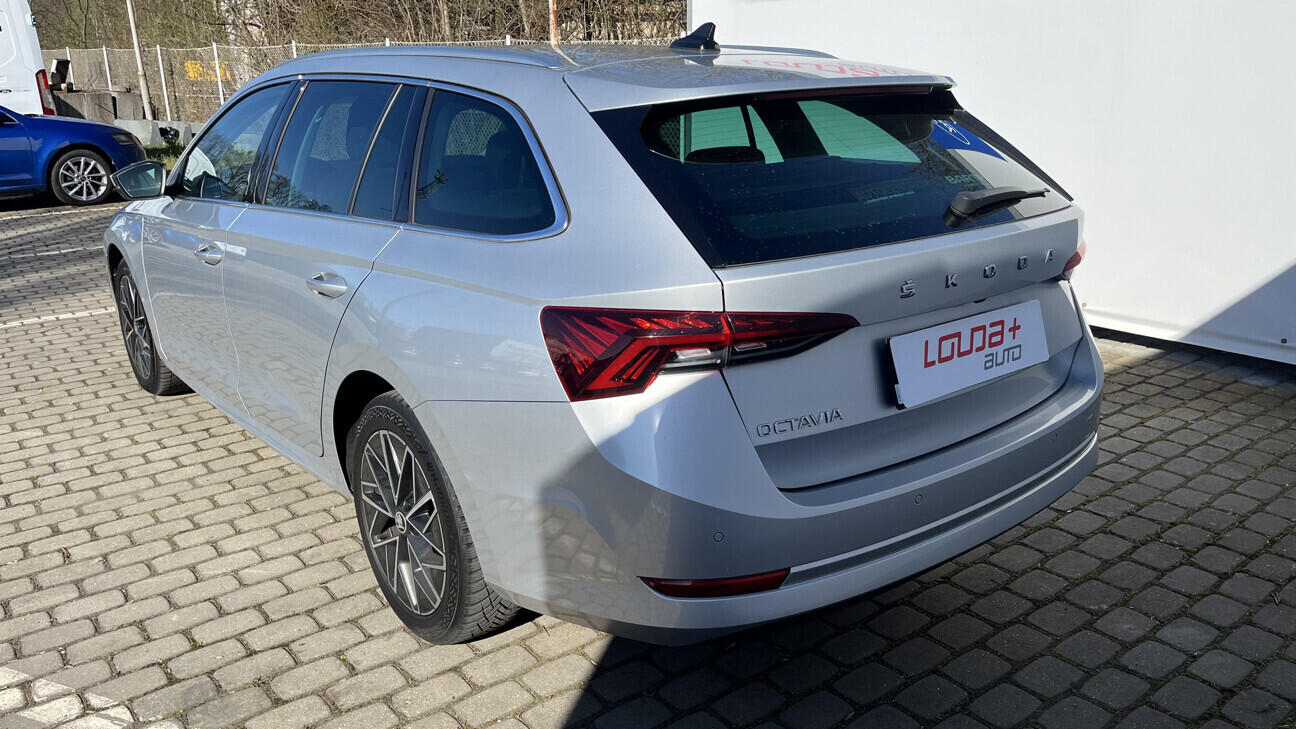 OB199V00817_15.webp_OCTAVIA Style Plus 2.0 TDI 110 kW automat, DPH