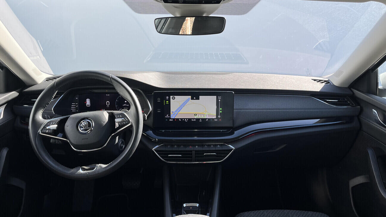 OB199V00817_18.webp_OCTAVIA Style Plus 2.0 TDI 110 kW automat, DPH