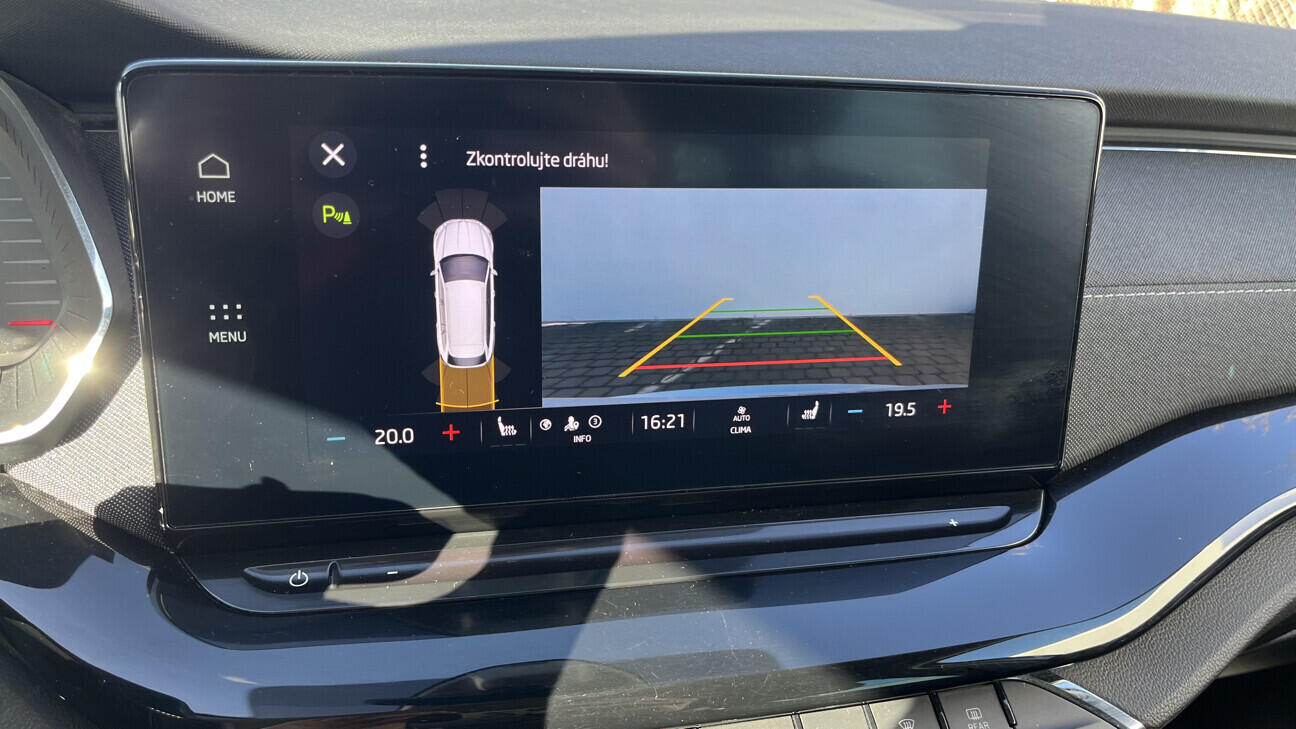 OB199V00817_27.webp_OCTAVIA Style Plus 2.0 TDI 110 kW automat, DPH