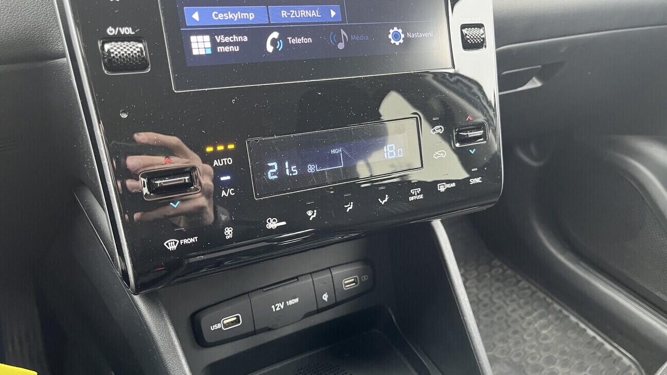 OB199V00823_26.webp_TUCSON Smart  1.6 T-GDI 110 kW manuál