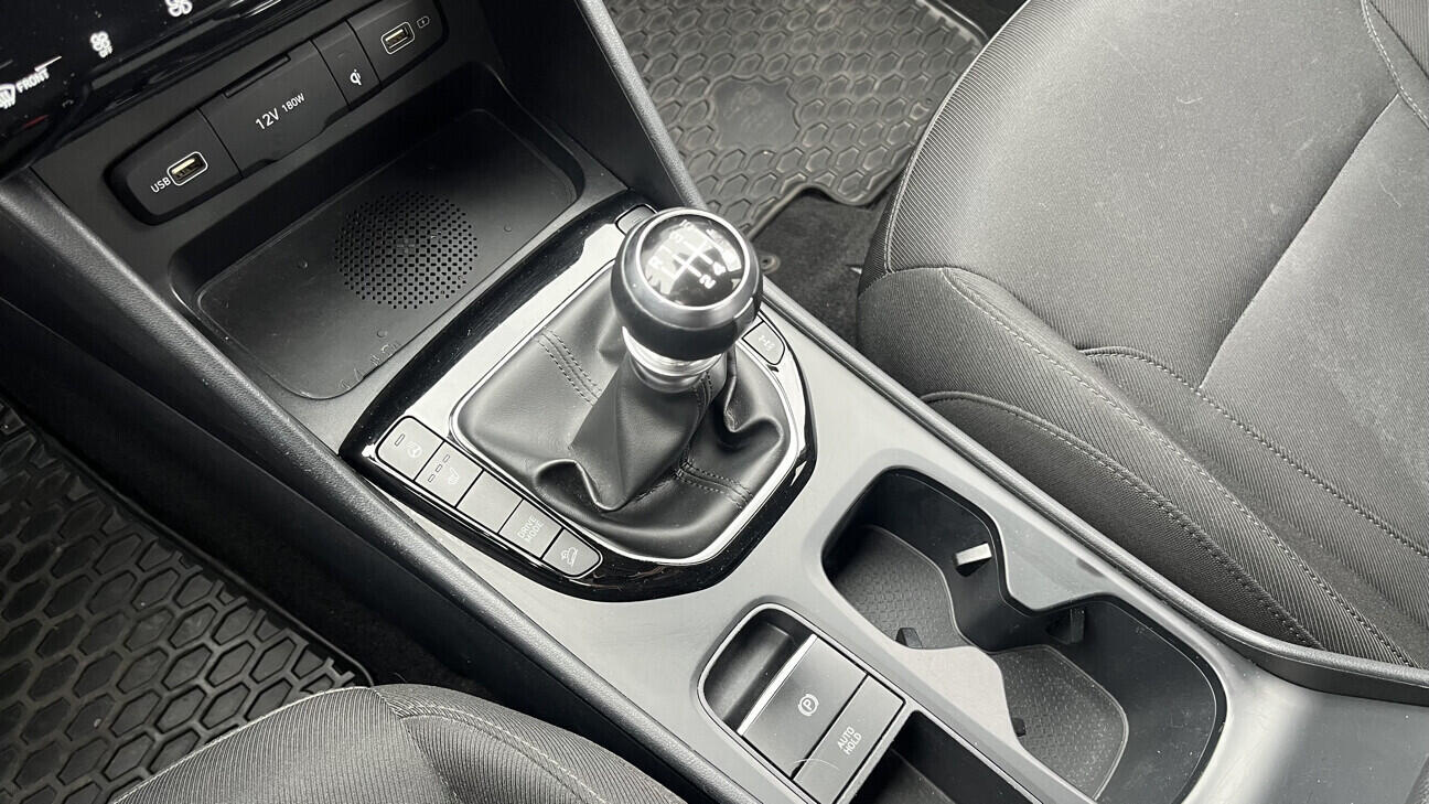 OB199V00823_27.webp_TUCSON Smart  1.6 T-GDI 110 kW manuál