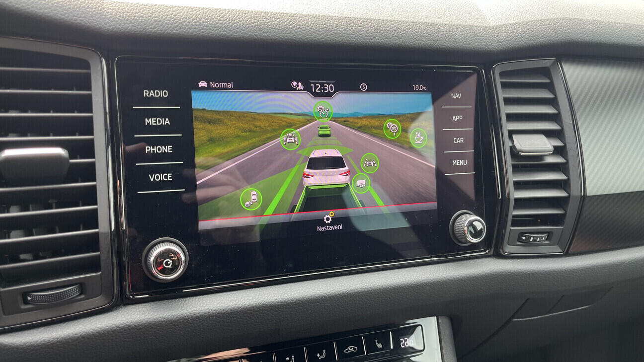 OB199V00827_28.webp_KODIAQ SportLine 1.5 TSI 110 kW automat