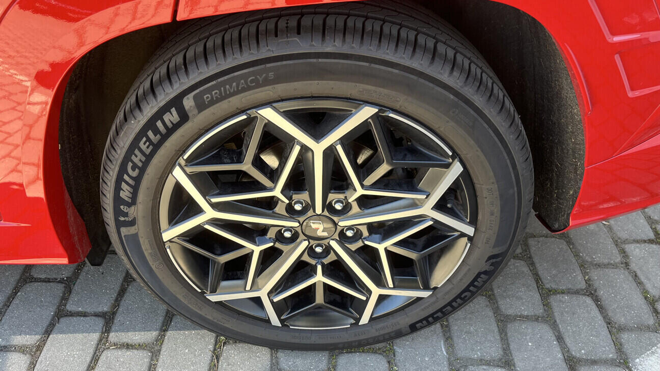 OB199V00833_33.webp_TUCSON N-Line 1.6  132 kW automat