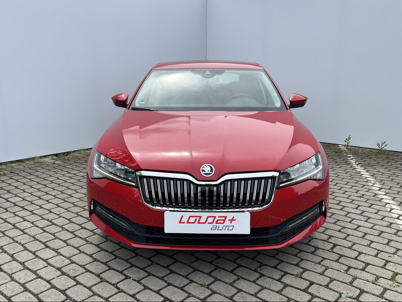 OB199V00860_13.webp_SUPERB  2.0 TDI 110 kW automat