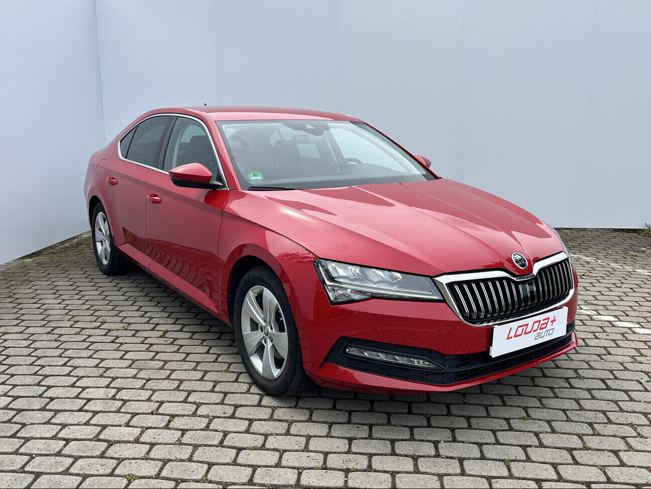 OB199V00860_14.webp_SUPERB  2.0 TDI 110 kW automat