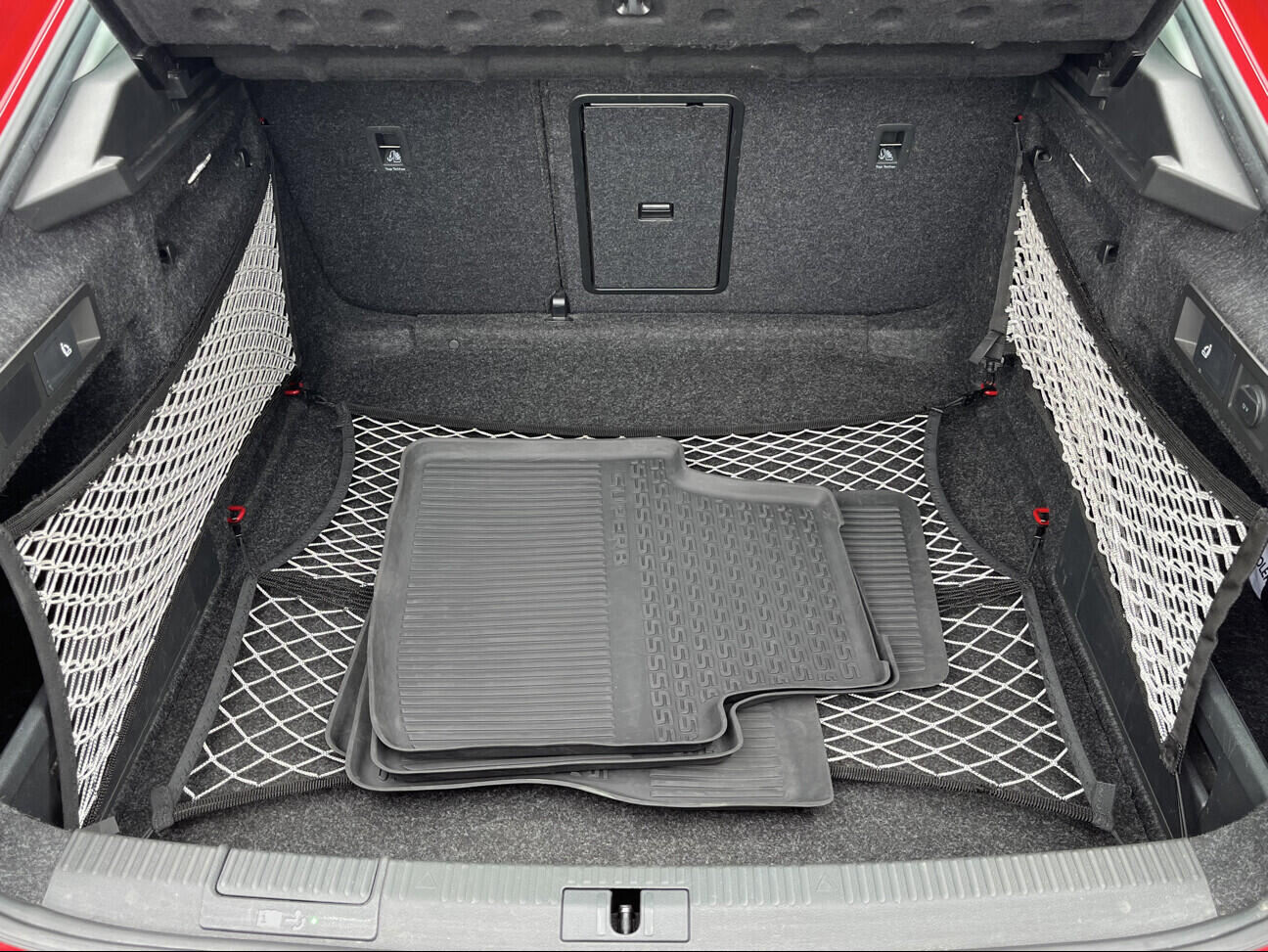 OB199V00860_29.webp_SUPERB  2.0 TDI 110 kW automat