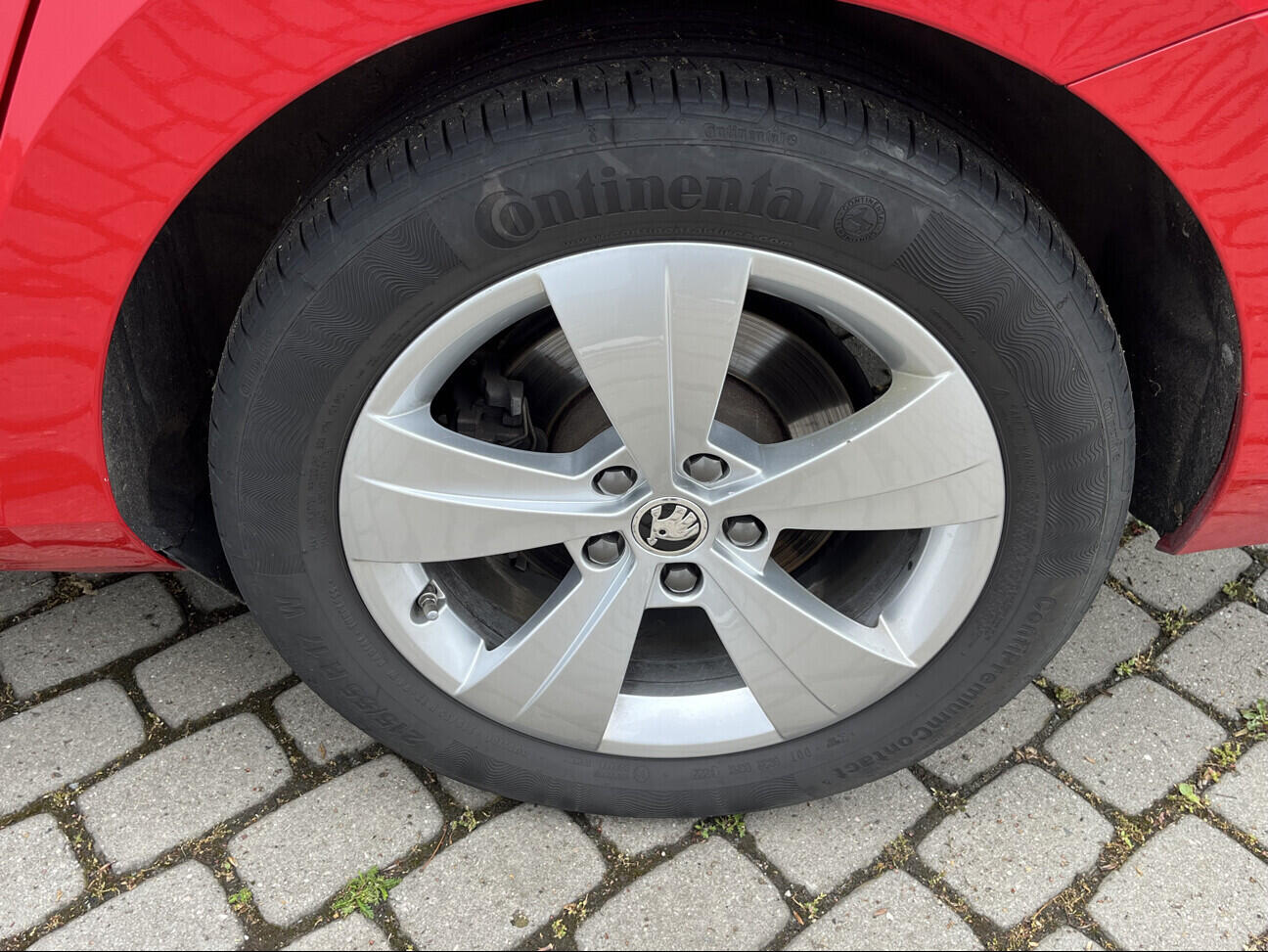 OB199V00860_32.webp_SUPERB  2.0 TDI 110 kW automat