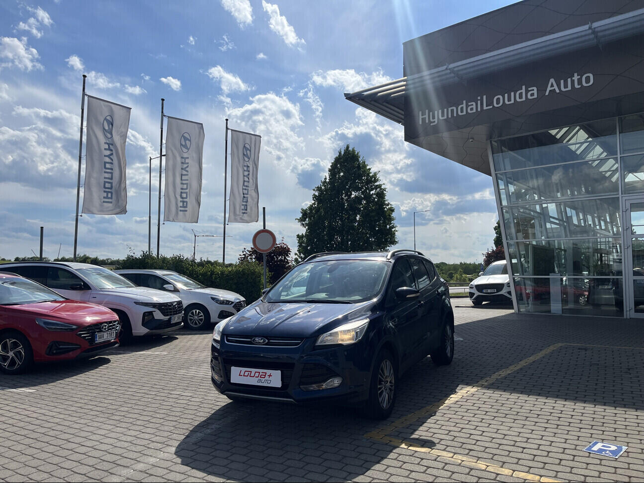 OB199V00867_10.webp_KUGA  1.6 EcoBoost 110 kW manuál