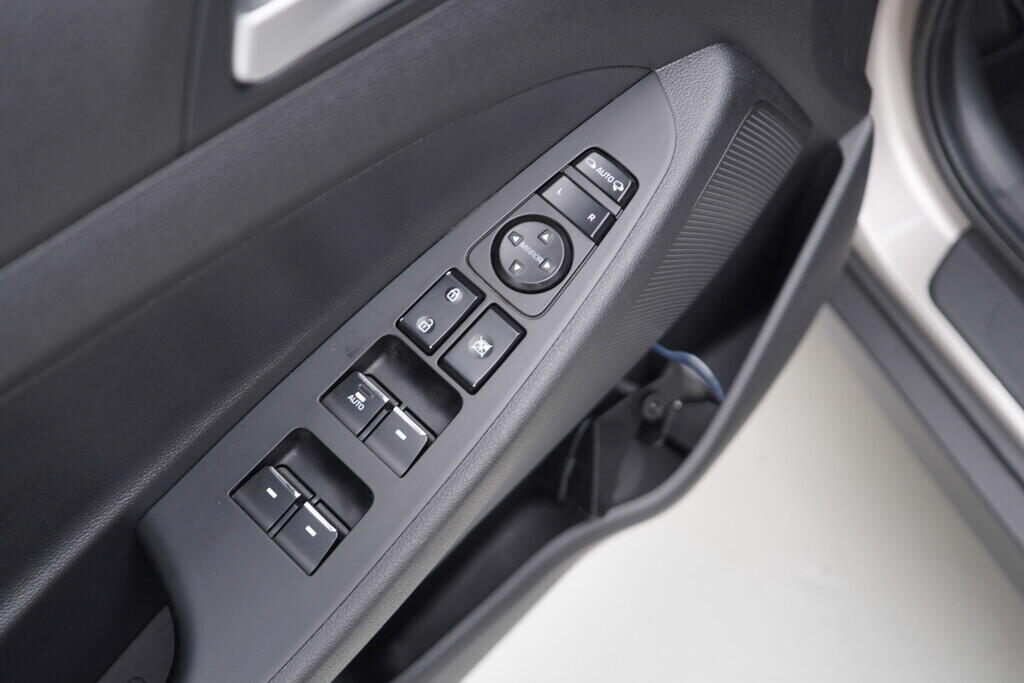 OC199V00847_20.webp_TUCSON PREMIUM  2.0  136 kW automat, DPH